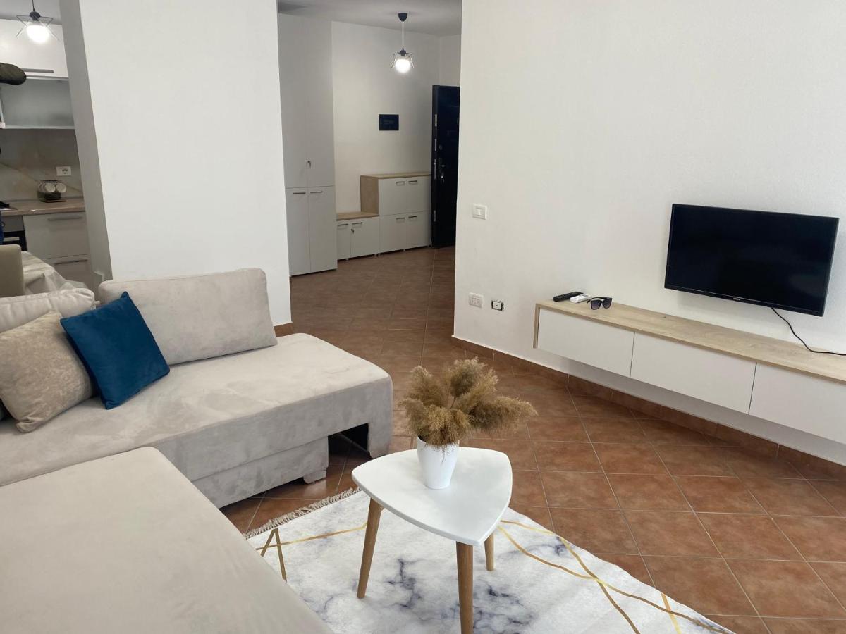 Kenza Apartment Shëngjin Buitenkant foto