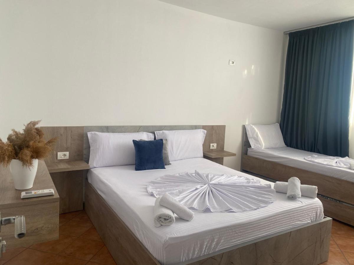 Kenza Apartment Shëngjin Buitenkant foto