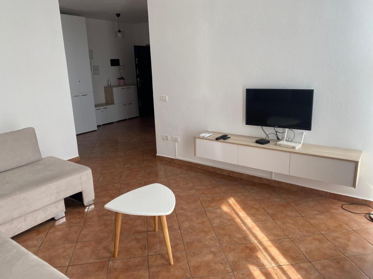 Kenza Apartment Shëngjin Buitenkant foto