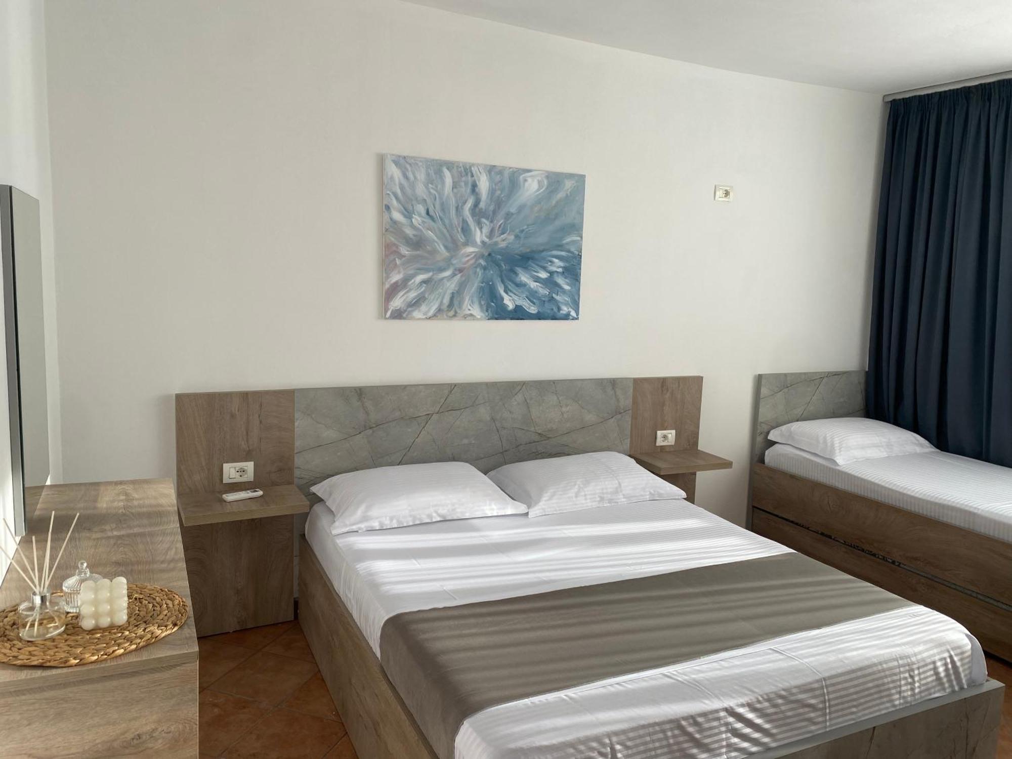 Kenza Apartment Shëngjin Buitenkant foto