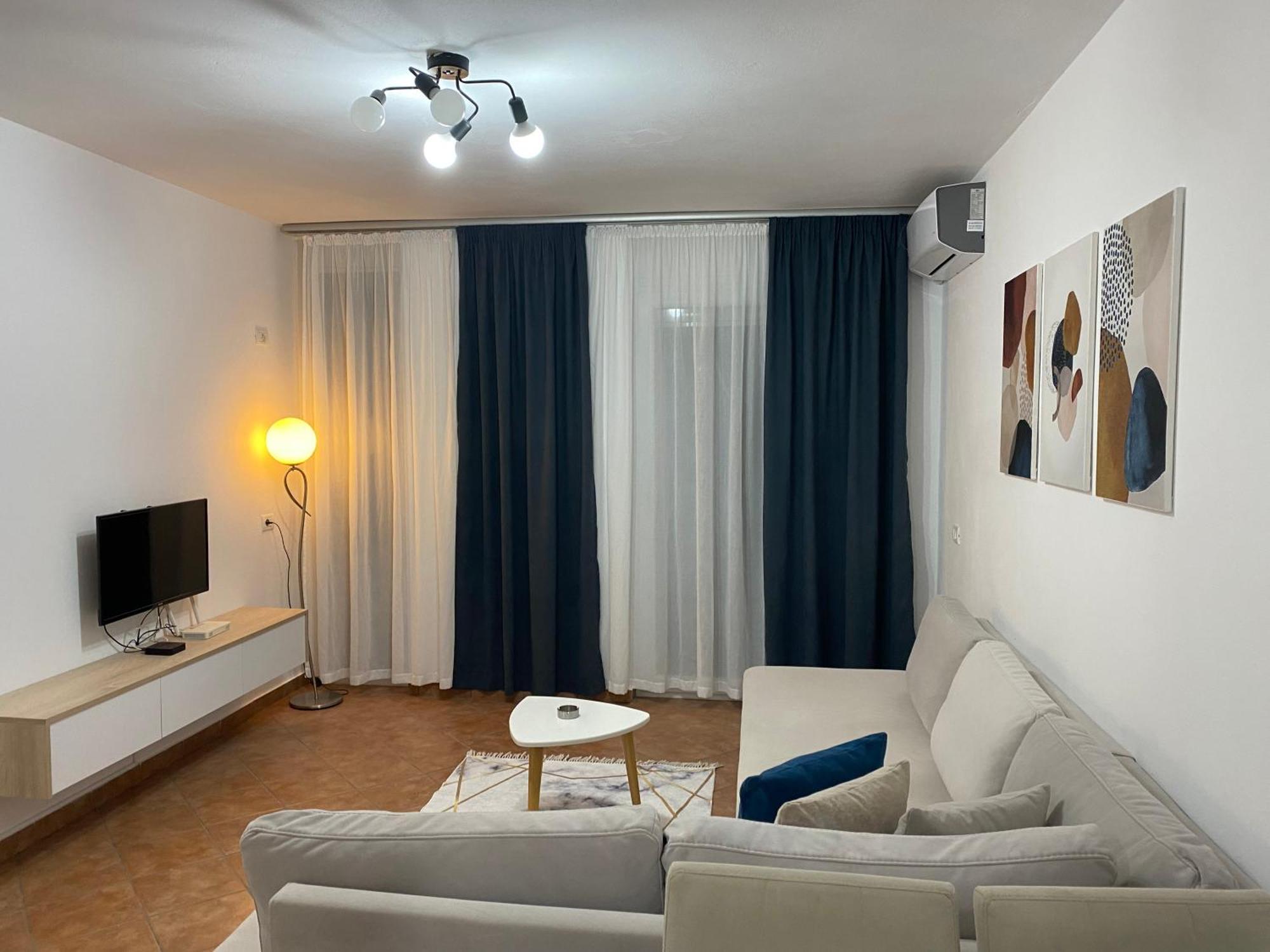 Kenza Apartment Shëngjin Buitenkant foto